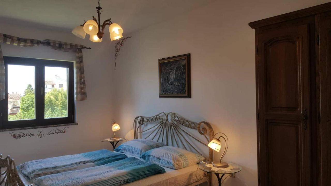 Villa Linet Funtana Exterior photo